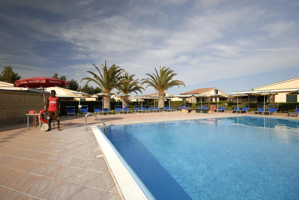 Villaggio Turistico La Cecinella Марина-ди-Чечина Экстерьер фото