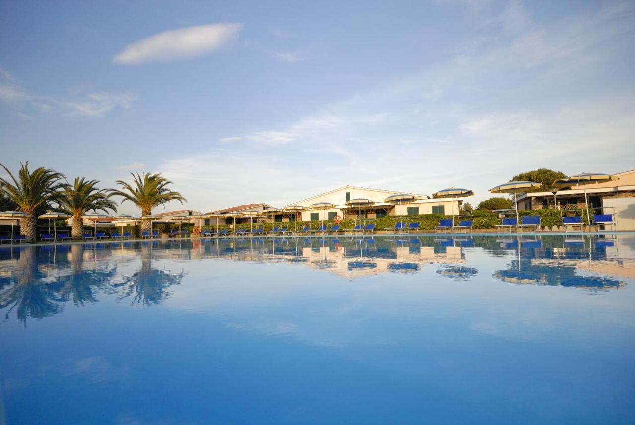 Villaggio Turistico La Cecinella Марина-ди-Чечина Экстерьер фото